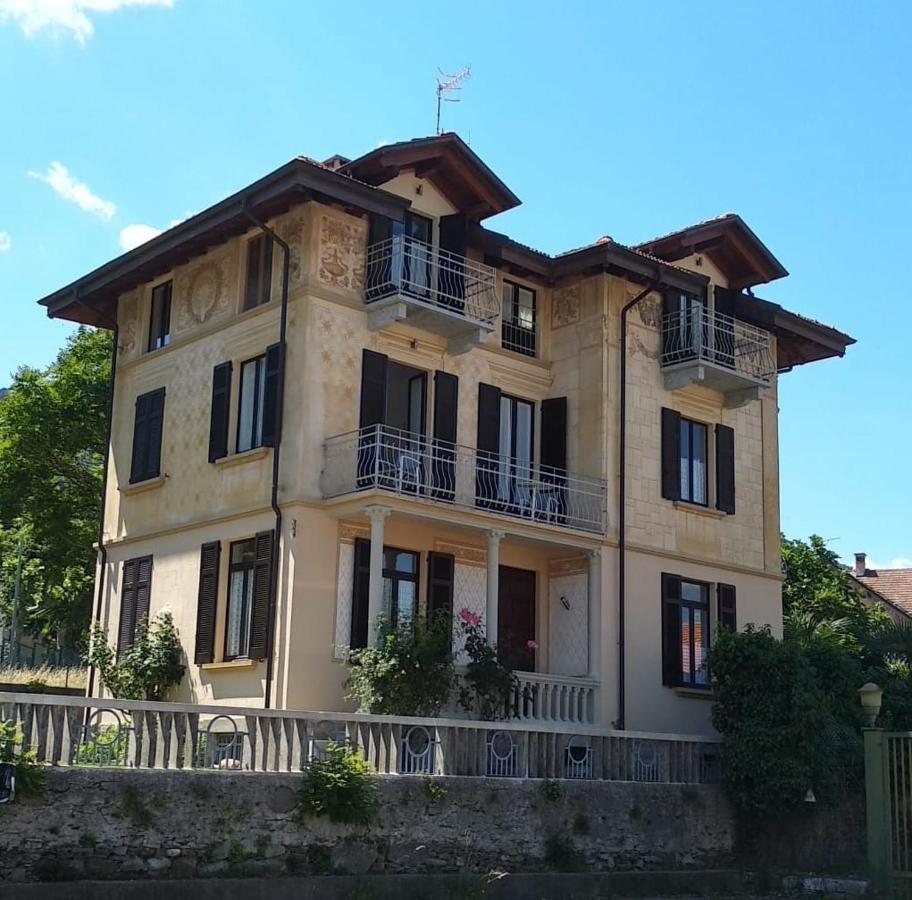 Villa Peachey Стреза Екстериор снимка